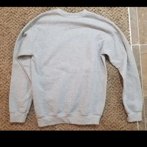 Disney Sweatshirt Grey Small Athletic - Picture 4 of 4